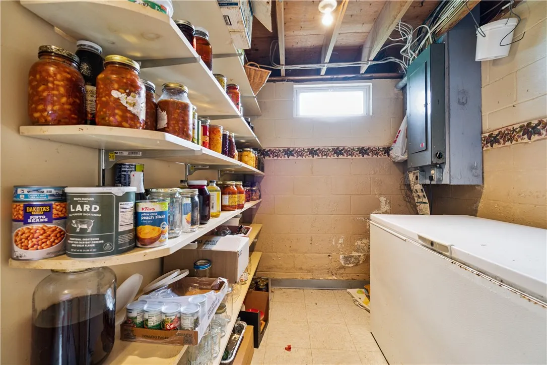 2666 Himrod Road, Milo, New York 14527, Milo, New York 14527, 4 Bedrooms Bedrooms, 11 Rooms Rooms,2 BathroomsBathrooms,Residential,Closed,2666 Himrod Road, Milo, New York 14527,0,R1624638