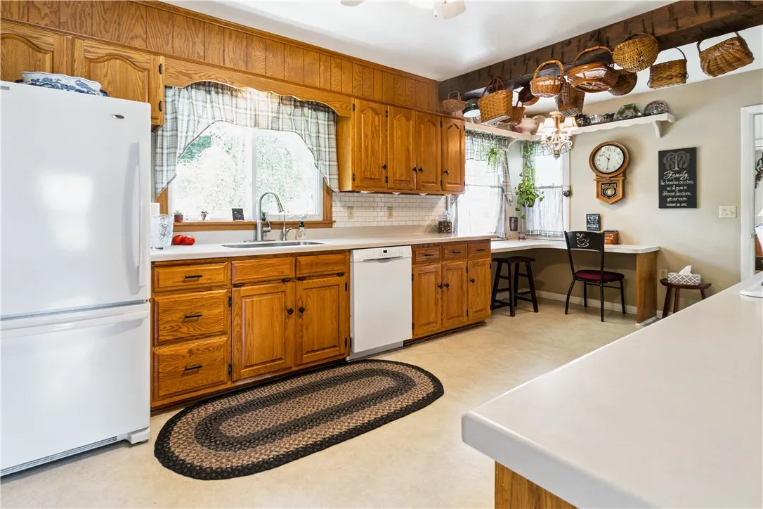 2666 Himrod Road, Milo, New York 14527, Milo, New York 14527, 4 Bedrooms Bedrooms, 11 Rooms Rooms,2 BathroomsBathrooms,Residential,Closed,2666 Himrod Road, Milo, New York 14527,0,R1624638
