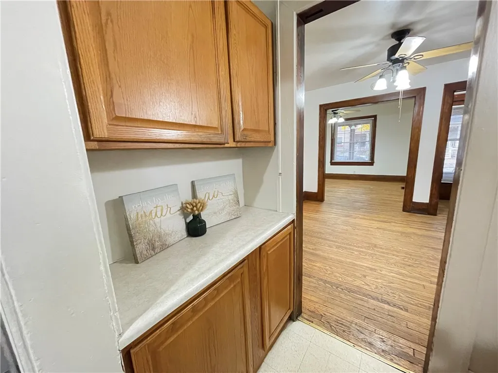 145 Hamilton Street 143, Rochester, New York 14620, Rochester, New York 14620, 6 Bedrooms Bedrooms, ,2 BathroomsBathrooms,Residential,For Sale,145 Hamilton Street 143, Rochester, New York 14620,R1624611