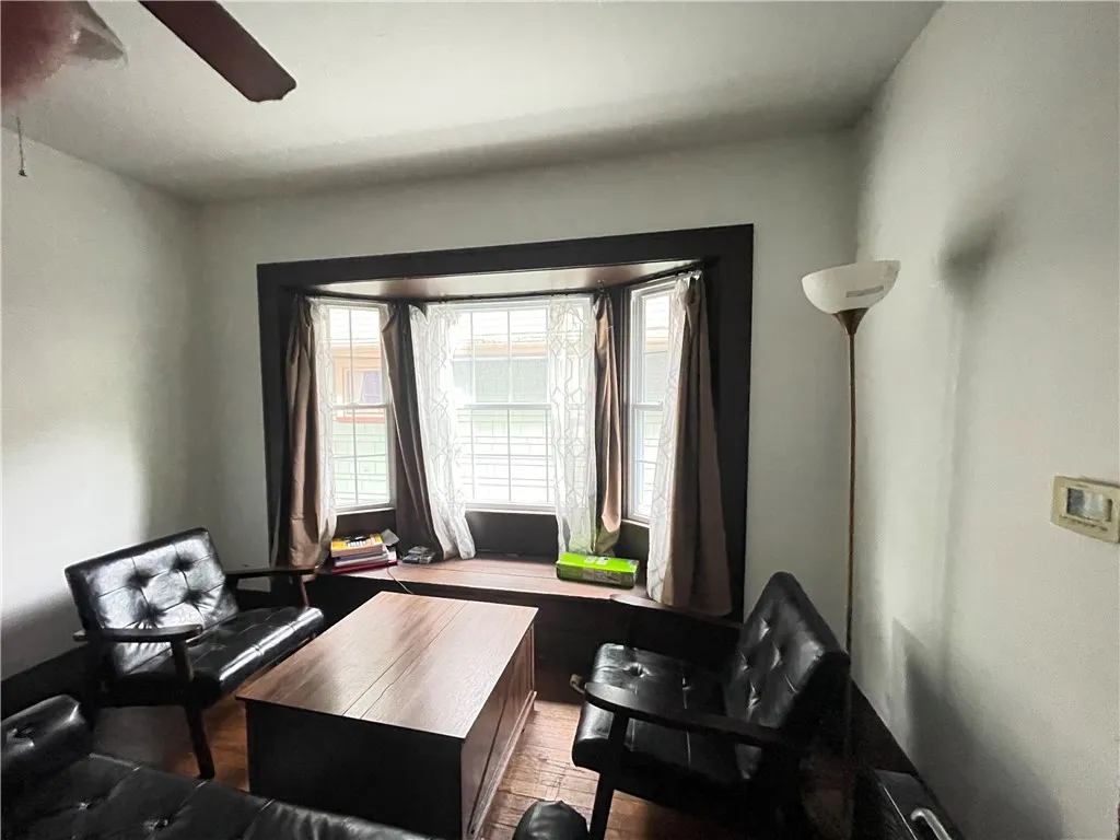 145 Hamilton Street 143, Rochester, New York 14620, Rochester, New York 14620, 6 Bedrooms Bedrooms, ,2 BathroomsBathrooms,Residential,For Sale,145 Hamilton Street 143, Rochester, New York 14620,R1624611