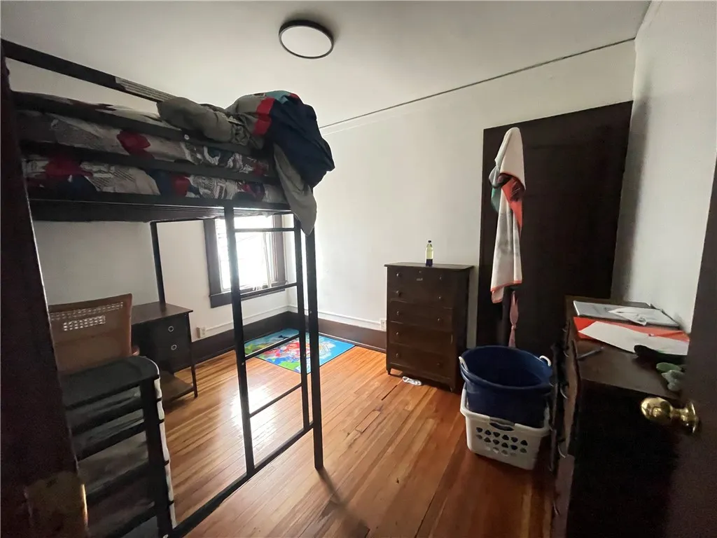 145 Hamilton Street 143, Rochester, New York 14620, Rochester, New York 14620, 6 Bedrooms Bedrooms, ,2 BathroomsBathrooms,Residential,For Sale,145 Hamilton Street 143, Rochester, New York 14620,R1624611