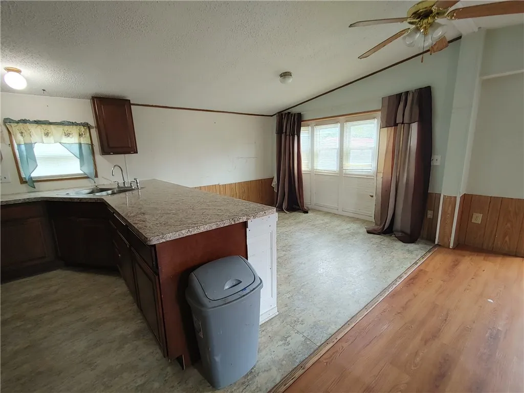 352 Sandy Brook Drive, Hamlin, New York 14464, Hamlin, New York 14464, 3 Bedrooms Bedrooms, 5 Rooms Rooms,2 BathroomsBathrooms,Residential,For Sale,352 Sandy Brook Drive, Hamlin, New York 14464,R1625490