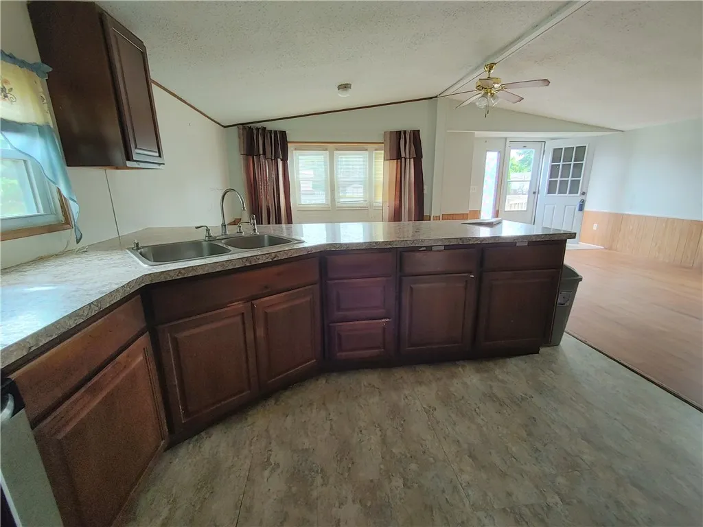 352 Sandy Brook Drive, Hamlin, New York 14464, Hamlin, New York 14464, 3 Bedrooms Bedrooms, 5 Rooms Rooms,2 BathroomsBathrooms,Residential,Closed,352 Sandy Brook Drive, Hamlin, New York 14464,0,R1625490