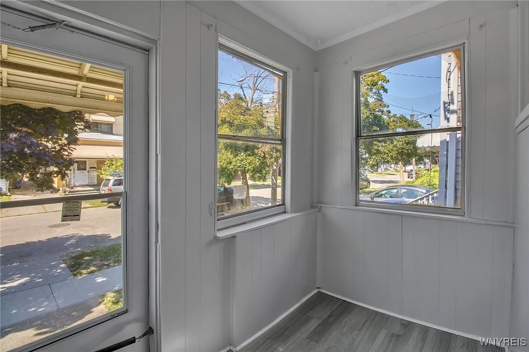 106 Gallatin Avenue, Buffalo, New York 14207, Buffalo, New York 14207, 3 Bedrooms Bedrooms, 6 Rooms Rooms,1 BathroomBathrooms,Residential,For Sale,106 Gallatin Avenue, Buffalo, New York 14207,B1624905
