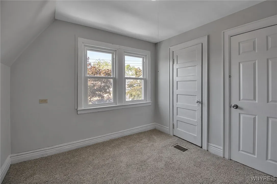 106 Gallatin Avenue, Buffalo, New York 14207, Buffalo, New York 14207, 3 Bedrooms Bedrooms, 6 Rooms Rooms,1 BathroomBathrooms,Residential,For Sale,106 Gallatin Avenue, Buffalo, New York 14207,B1624905