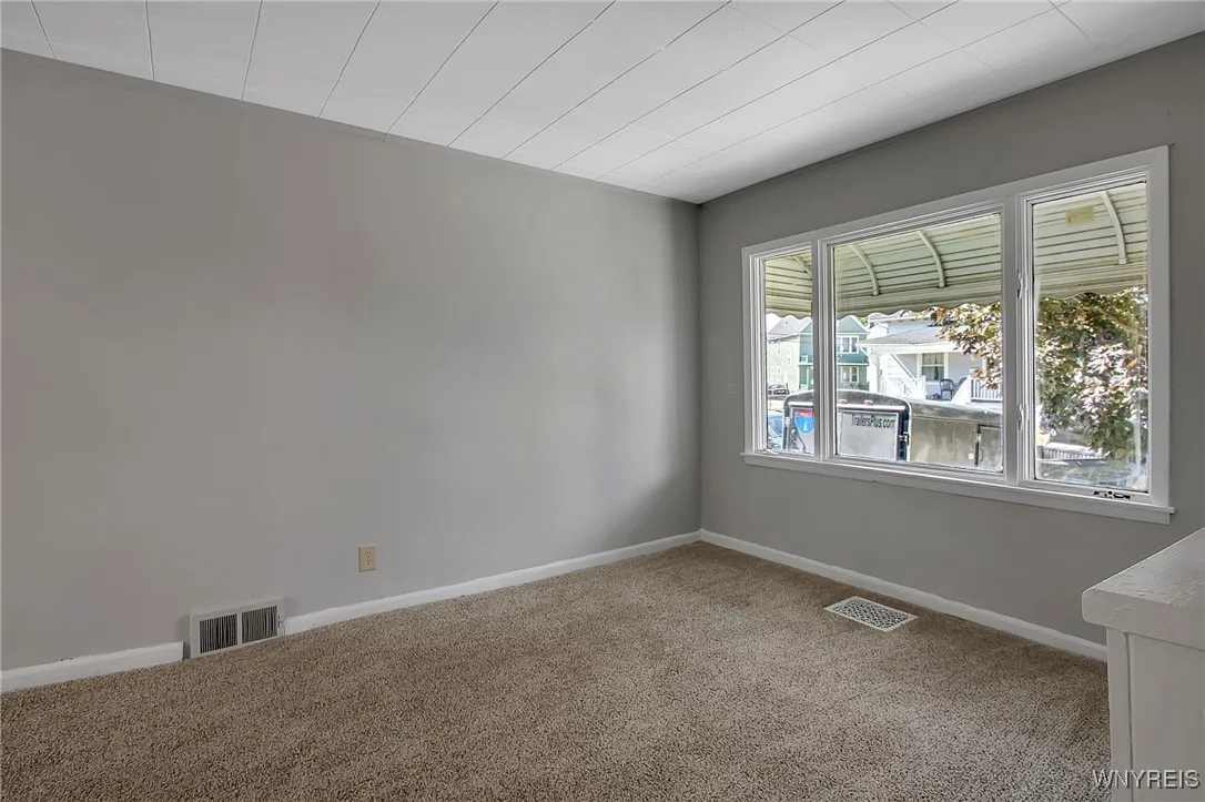 106 Gallatin Avenue, Buffalo, New York 14207, Buffalo, New York 14207, 3 Bedrooms Bedrooms, 6 Rooms Rooms,1 BathroomBathrooms,Residential,For Sale,106 Gallatin Avenue, Buffalo, New York 14207,B1624905
