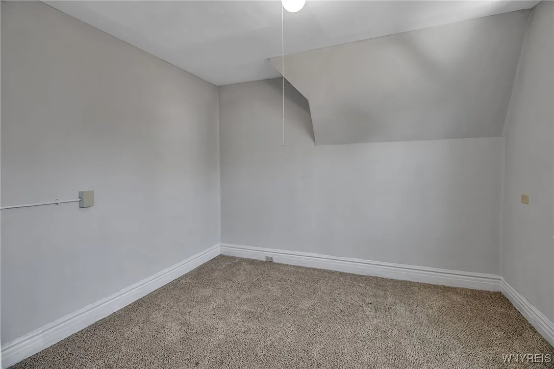 106 Gallatin Avenue, Buffalo, New York 14207, Buffalo, New York 14207, 3 Bedrooms Bedrooms, 6 Rooms Rooms,1 BathroomBathrooms,Residential,For Sale,106 Gallatin Avenue, Buffalo, New York 14207,B1624905