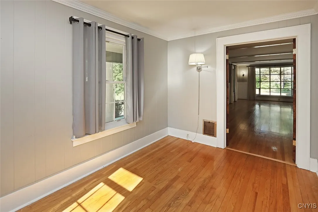 211 Collin Avenue, Manlius, New York 13066, Manlius, New York 13066, 5 Bedrooms Bedrooms, 11 Rooms Rooms,3 BathroomsBathrooms,Residential,For Sale,211 Collin Avenue, Manlius, New York 13066,S1625244