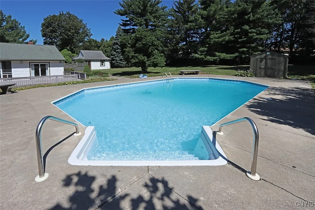 211 Collin Avenue, Manlius, New York 13066, Manlius, New York 13066, 5 Bedrooms Bedrooms, 11 Rooms Rooms,3 BathroomsBathrooms,Residential,For Sale,211 Collin Avenue, Manlius, New York 13066,S1625244