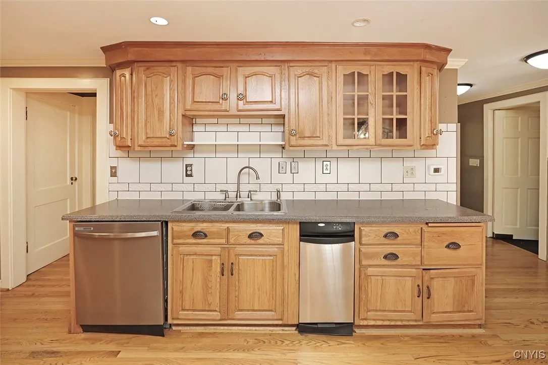 211 Collin Avenue, Manlius, New York 13066, Manlius, New York 13066, 5 Bedrooms Bedrooms, 11 Rooms Rooms,3 BathroomsBathrooms,Residential,For Sale,211 Collin Avenue, Manlius, New York 13066,S1625244