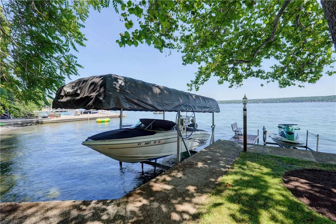 4535 Davidsons Landing Drive, Canandaigua Town, Ne, Canandaigua Town, New York 14424, 8 Bedrooms Bedrooms, 12 Rooms Rooms,4 BathroomsBathrooms,Residential,For Sale,4535 Davidsons Landing Drive, Canandaigua Town, Ne,R1623082