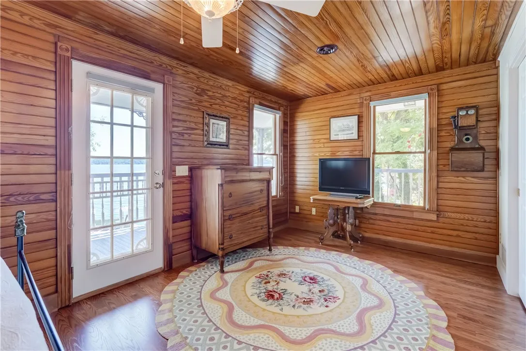 4535 Davidsons Landing Drive, Canandaigua Town, Ne, Canandaigua Town, New York 14424, 8 Bedrooms Bedrooms, 12 Rooms Rooms,4 BathroomsBathrooms,Residential,For Sale,4535 Davidsons Landing Drive, Canandaigua Town, Ne,R1623082