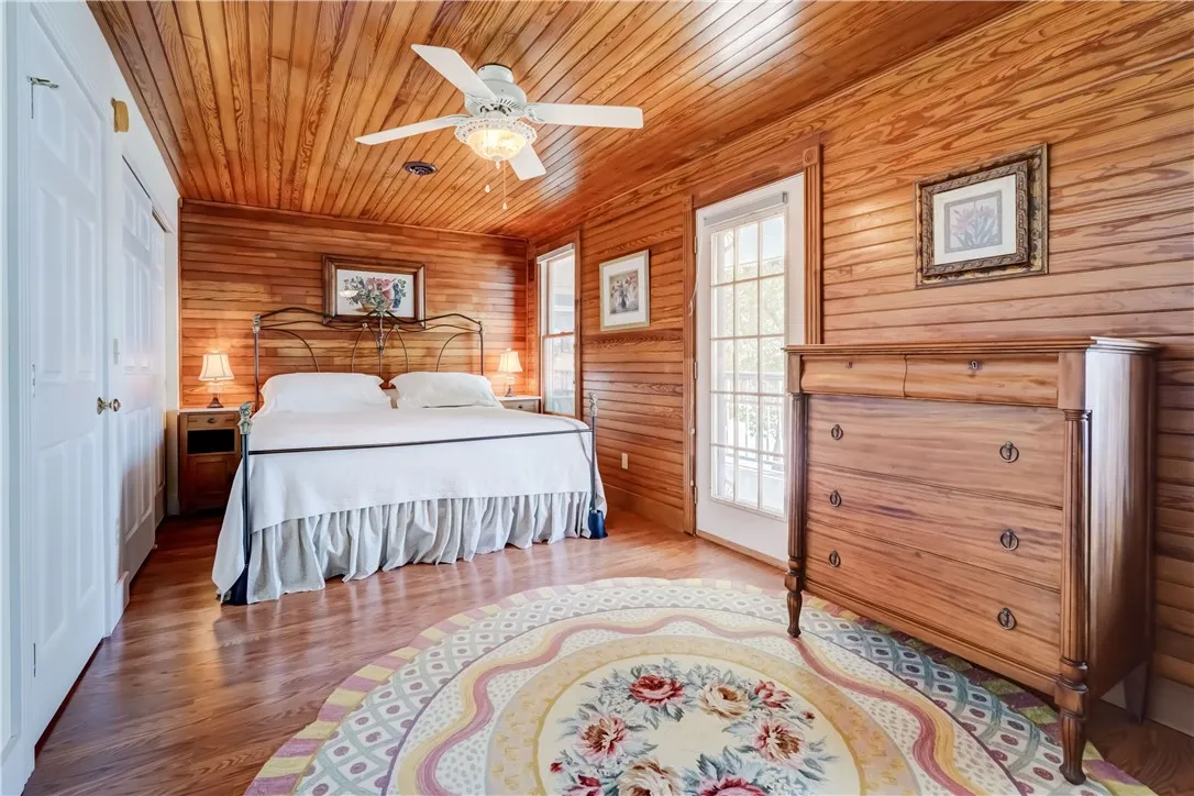 4535 Davidsons Landing Drive, Canandaigua Town, Ne, Canandaigua Town, New York 14424, 8 Bedrooms Bedrooms, 12 Rooms Rooms,4 BathroomsBathrooms,Residential,For Sale,4535 Davidsons Landing Drive, Canandaigua Town, Ne,R1623082