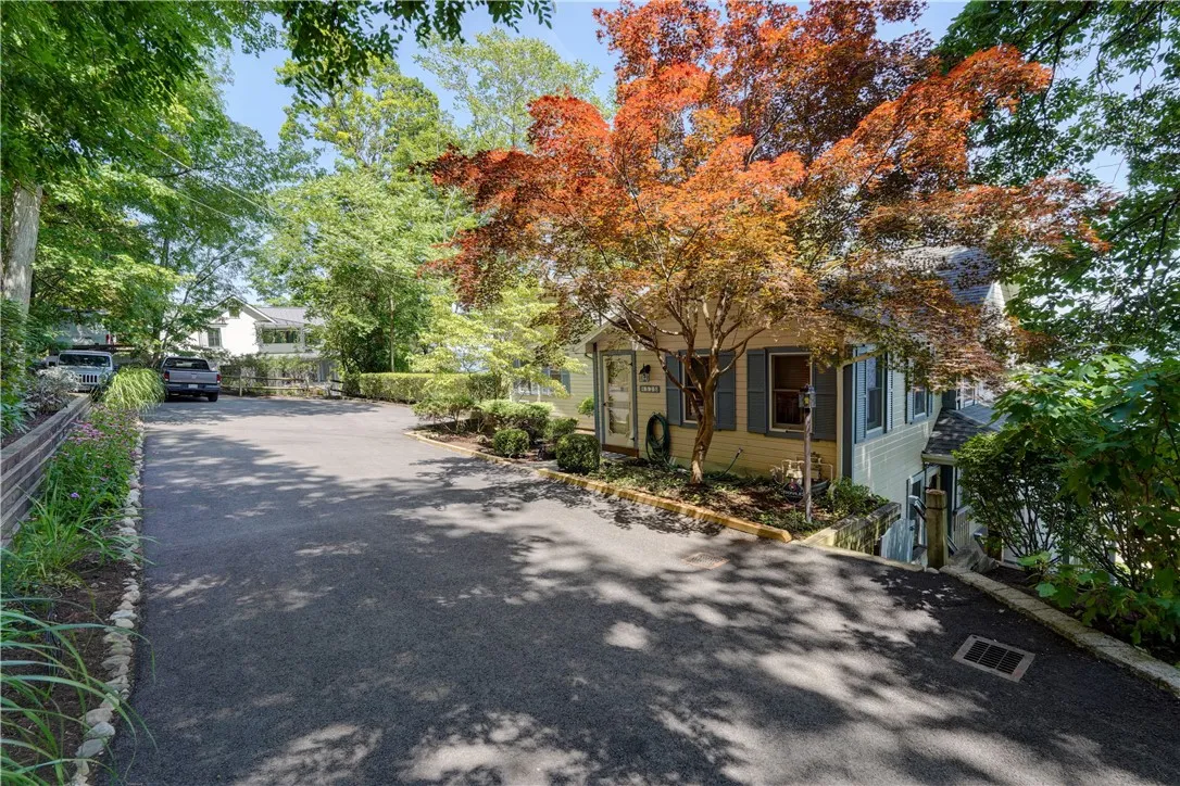 4535 Davidsons Landing Drive, Canandaigua Town, Ne, Canandaigua Town, New York 14424, 8 Bedrooms Bedrooms, 12 Rooms Rooms,4 BathroomsBathrooms,Residential,For Sale,4535 Davidsons Landing Drive, Canandaigua Town, Ne,R1623082