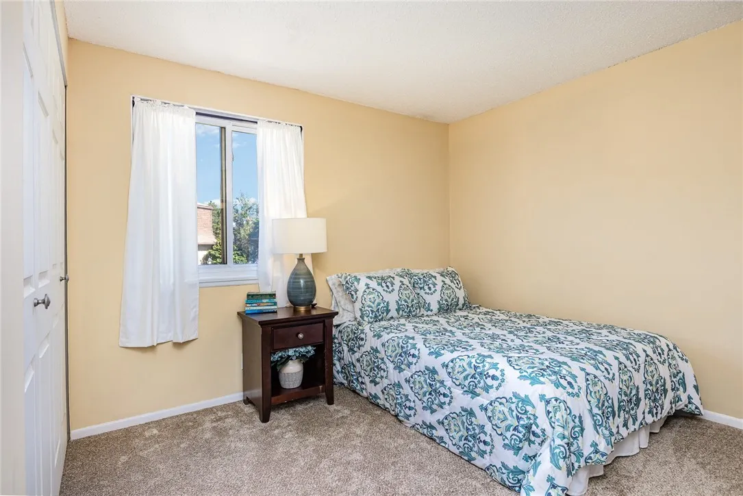 124 Surrey Hill Way, Henrietta, New York 14623, Henrietta, New York 14623, 2 Bedrooms Bedrooms, 5 Rooms Rooms,1 BathroomBathrooms,Residential,For Sale,124 Surrey Hill Way, Henrietta, New York 14623,R1621515