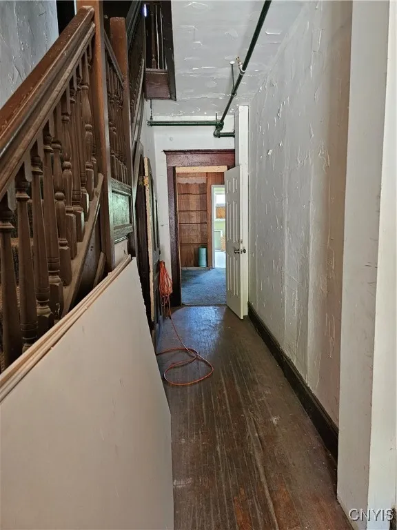 37 Arterial West, Auburn, New York 13021, Auburn, New York 13021, ,Commercial Sale,For Sale,37 Arterial West, Auburn, New York 13021,S1625199