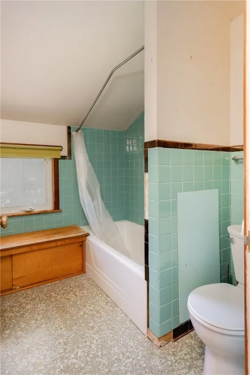 1244 West 1st Street, Elmira, New York 14905, Elmira, New York 14905, 2 Bedrooms Bedrooms, 7 Rooms Rooms,Residential,For Sale,1244 West 1st Street, Elmira, New York 14905,R1625068