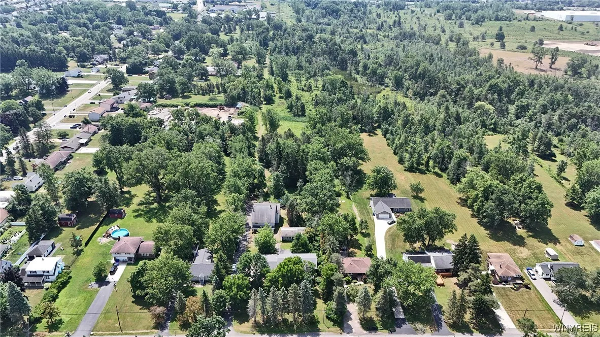 1077 Seneca Creek Road, West Seneca, New York 1422, West Seneca, New York 14224, ,Commercial Sale,For Sale,1077 Seneca Creek Road, West Seneca, New York 1422,B1625591