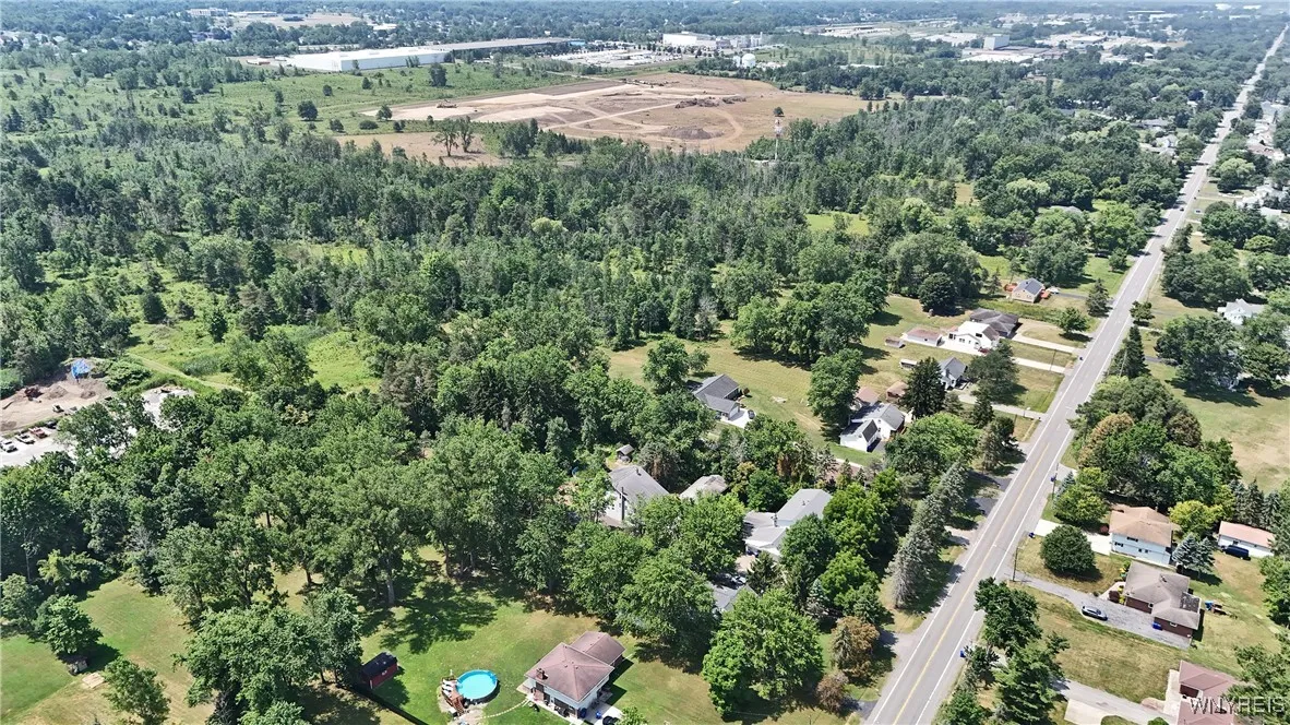 1077 Seneca Creek Road, West Seneca, New York 1422, West Seneca, New York 14224, ,Commercial Sale,For Sale,1077 Seneca Creek Road, West Seneca, New York 1422,B1625591
