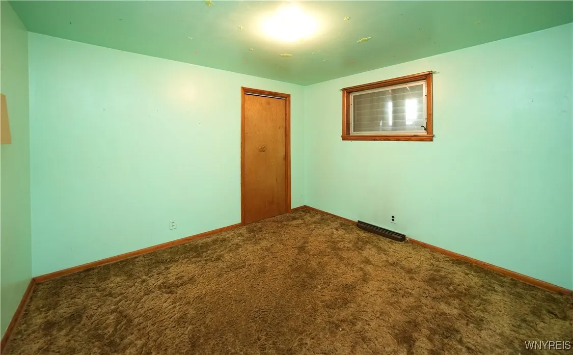 1077 Seneca Creek Road, West Seneca, New York 1422, West Seneca, New York 14224, ,Commercial Sale,For Sale,1077 Seneca Creek Road, West Seneca, New York 1422,B1625591