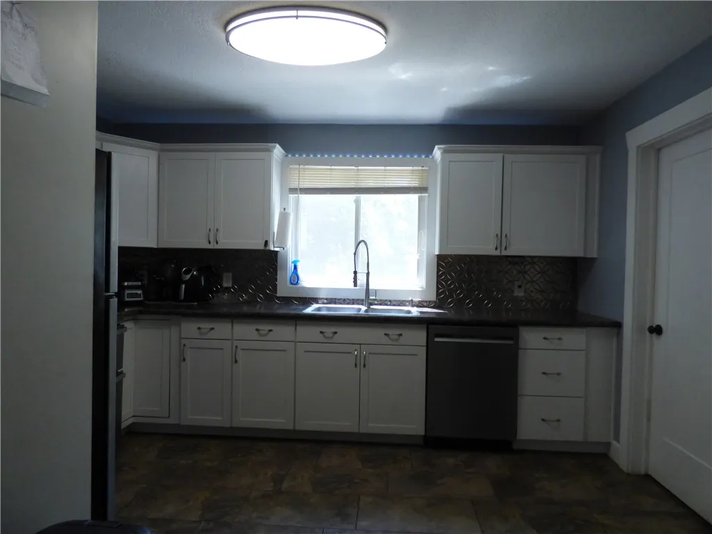 4891 West Ridge Road, Parma, New York 14559, Parma, New York 14559, 3 Bedrooms Bedrooms, 7 Rooms Rooms,1 BathroomBathrooms,Residential,For Sale,4891 West Ridge Road, Parma, New York 14559,R1625352