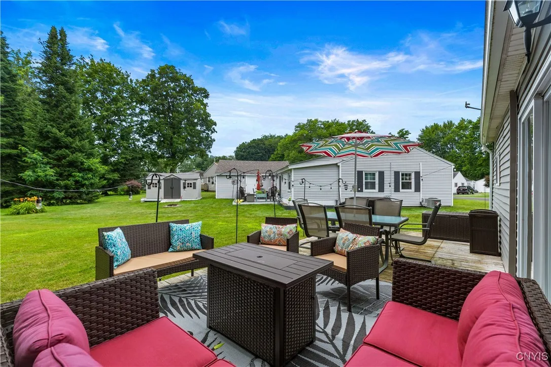 4 Oakdale Circle, Whitestown, New York 13492, Whitestown, New York 13492, 3 Bedrooms Bedrooms, 5 Rooms Rooms,1 BathroomBathrooms,Residential,For Sale,4 Oakdale Circle, Whitestown, New York 13492,S1625023