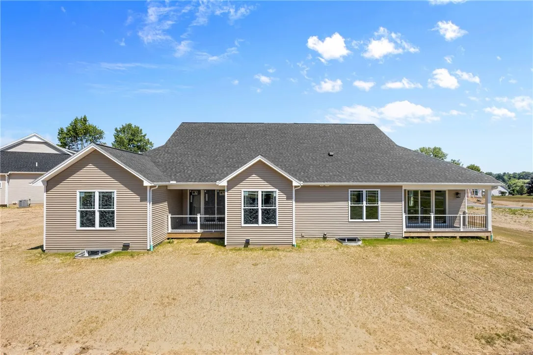 6 Eagle Hollow, Perinton, New York 14526, Perinton, New York 14526, 2 Bedrooms Bedrooms, 5 Rooms Rooms,2 BathroomsBathrooms,Residential,For Sale,6 Eagle Hollow, Perinton, New York 14526,R1624984