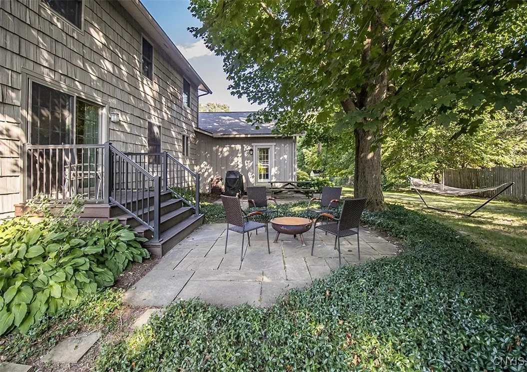4852 Carey Drive, Manlius, New York 13104, Manlius, New York 13104, 4 Bedrooms Bedrooms, 13 Rooms Rooms,2 BathroomsBathrooms,Residential,For Sale,4852 Carey Drive, Manlius, New York 13104,S1625463