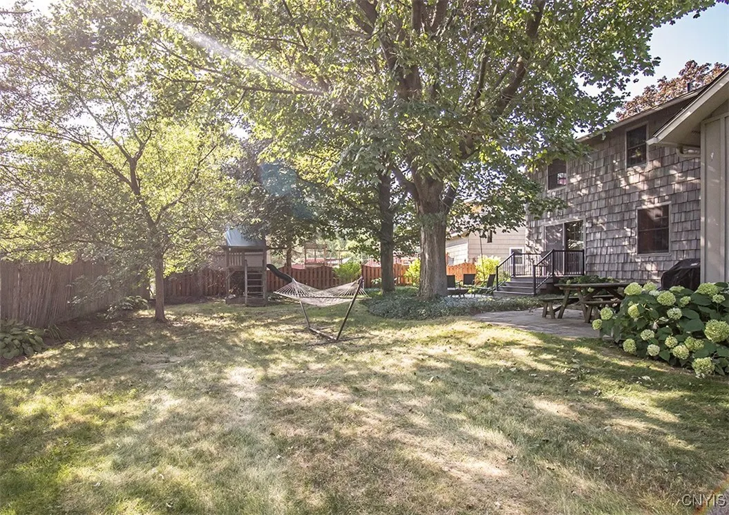 4852 Carey Drive, Manlius, New York 13104, Manlius, New York 13104, 4 Bedrooms Bedrooms, 13 Rooms Rooms,2 BathroomsBathrooms,Residential,For Sale,4852 Carey Drive, Manlius, New York 13104,S1625463