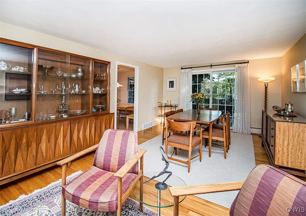 4852 Carey Drive, Manlius, New York 13104, Manlius, New York 13104, 4 Bedrooms Bedrooms, 13 Rooms Rooms,2 BathroomsBathrooms,Residential,For Sale,4852 Carey Drive, Manlius, New York 13104,S1625463