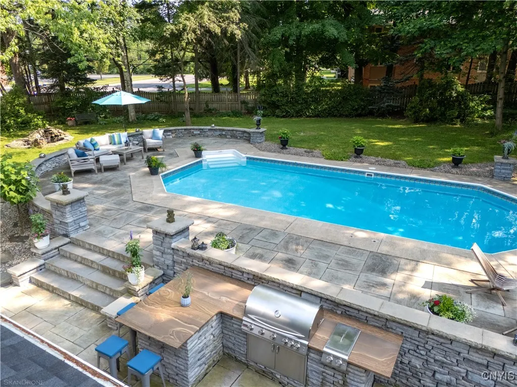 81 West Genesee Street, Skaneateles, New York 1315, Skaneateles, New York 13152, 4 Bedrooms Bedrooms, 12 Rooms Rooms,2 BathroomsBathrooms,Residential,For Sale,81 West Genesee Street, Skaneateles, New York 1315,S1620654