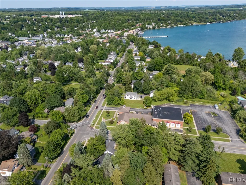 81 West Genesee Street, Skaneateles, New York 1315, Skaneateles, New York 13152, 4 Bedrooms Bedrooms, 12 Rooms Rooms,2 BathroomsBathrooms,Residential,For Sale,81 West Genesee Street, Skaneateles, New York 1315,S1620654