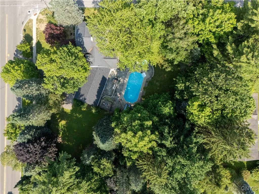 81 West Genesee Street, Skaneateles, New York 1315, Skaneateles, New York 13152, 4 Bedrooms Bedrooms, 12 Rooms Rooms,2 BathroomsBathrooms,Residential,For Sale,81 West Genesee Street, Skaneateles, New York 1315,S1620654