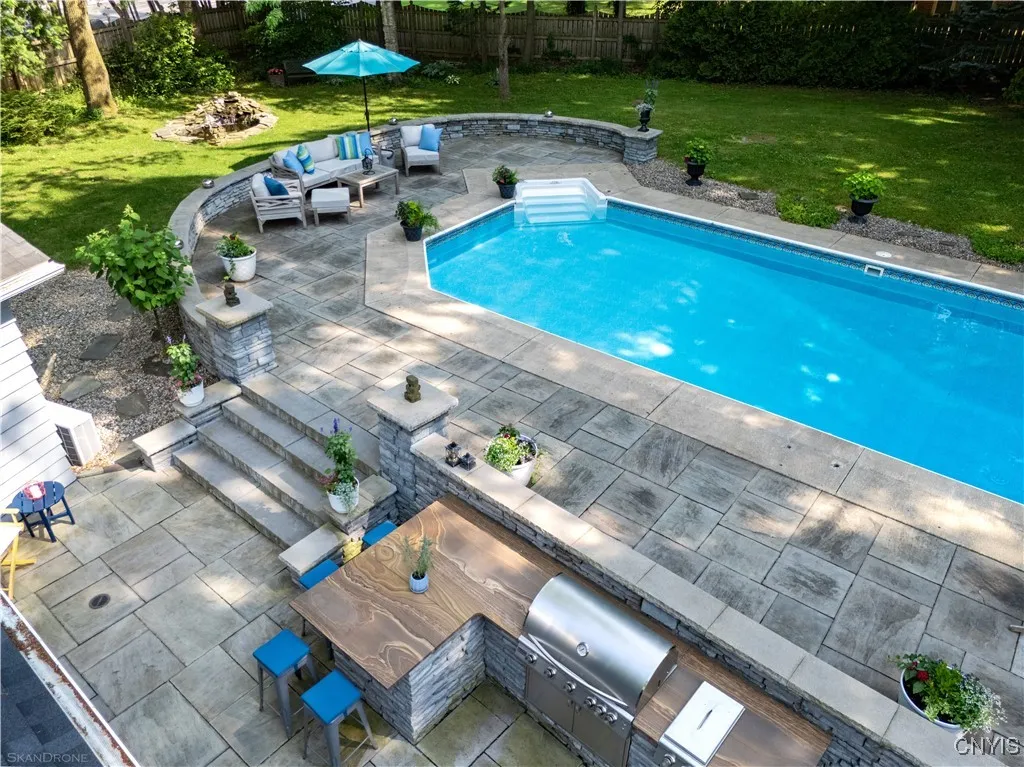 81 West Genesee Street, Skaneateles, New York 1315, Skaneateles, New York 13152, 4 Bedrooms Bedrooms, 12 Rooms Rooms,2 BathroomsBathrooms,Residential,For Sale,81 West Genesee Street, Skaneateles, New York 1315,S1620654