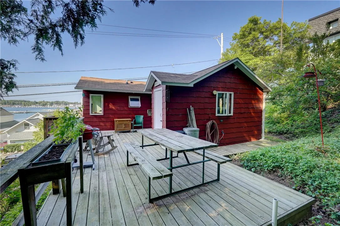 8258 S Shore Road, Sodus, New York 14555, Sodus, New York 14555, 1 Bedroom Bedrooms, 3 Rooms Rooms,1 BathroomBathrooms,Residential,For Sale,8258 S Shore Road, Sodus, New York 14555,R1625384