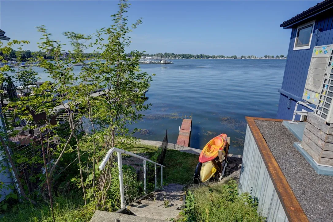 8258 S Shore Road, Sodus, New York 14555, Sodus, New York 14555, 1 Bedroom Bedrooms, 3 Rooms Rooms,1 BathroomBathrooms,Residential,For Sale,8258 S Shore Road, Sodus, New York 14555,R1625384