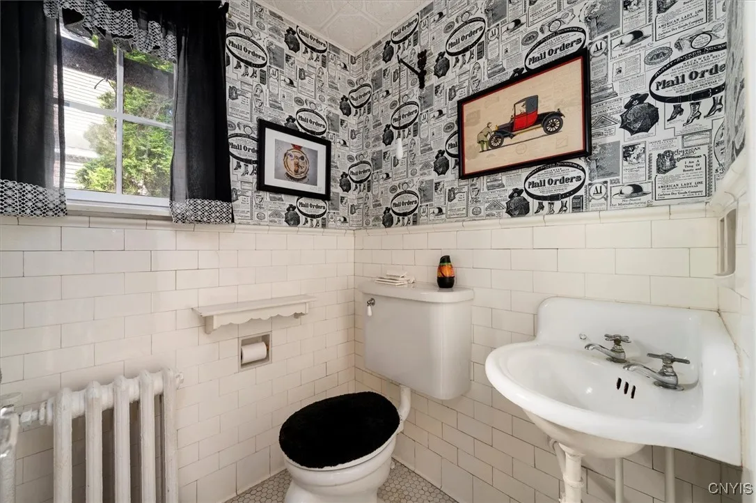 23 Bonnie Brae, Utica, New York 13501, Utica, New York 13501, 4 Bedrooms Bedrooms, 13 Rooms Rooms,1 BathroomBathrooms,Residential,For Sale,23 Bonnie Brae, Utica, New York 13501,S1625438