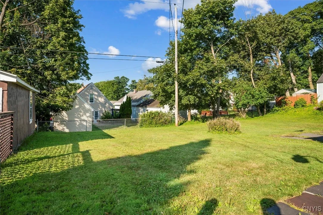 23 Bonnie Brae, Utica, New York 13501, Utica, New York 13501, 4 Bedrooms Bedrooms, 13 Rooms Rooms,1 BathroomBathrooms,Residential,For Sale,23 Bonnie Brae, Utica, New York 13501,S1625438
