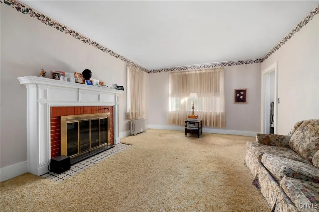 23 Bonnie Brae, Utica, New York 13501, Utica, New York 13501, 4 Bedrooms Bedrooms, 13 Rooms Rooms,1 BathroomBathrooms,Residential,For Sale,23 Bonnie Brae, Utica, New York 13501,S1625438