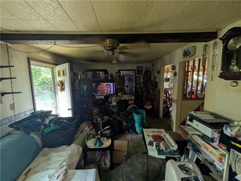 117 Pear Street, Bradford Town, Pennsylvania 16701, Bradford Town, Pennsylvania 16701, 4 Bedrooms Bedrooms, 8 Rooms Rooms,1 BathroomBathrooms,Residential,For Sale,117 Pear Street, Bradford Town, Pennsylvania 16701,R1625452