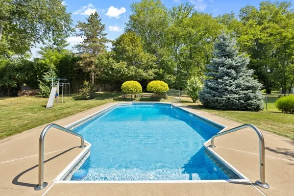 In Ground Pool