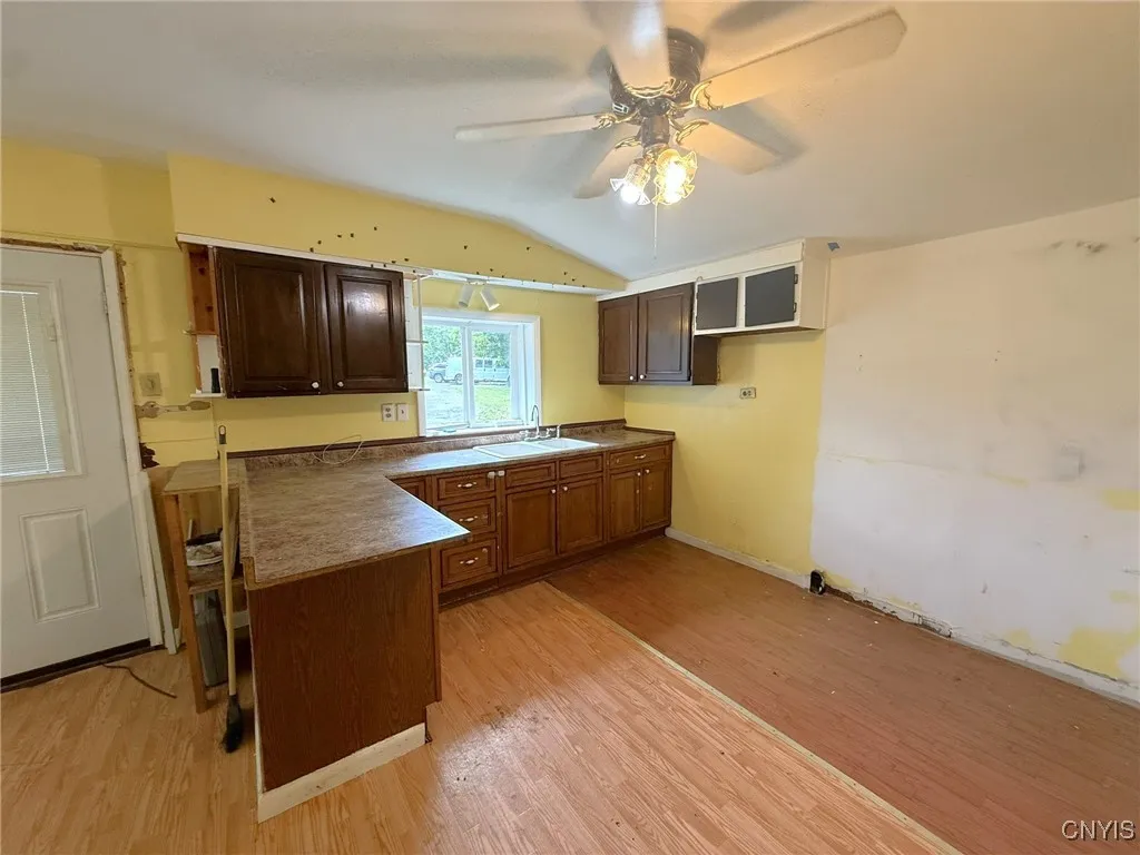 9394 Brewerton Road, Cicero, New York 13029, Cicero, New York 13029, 2 Bedrooms Bedrooms, 6 Rooms Rooms,1 BathroomBathrooms,Residential,For Sale,9394 Brewerton Road, Cicero, New York 13029,S1624319