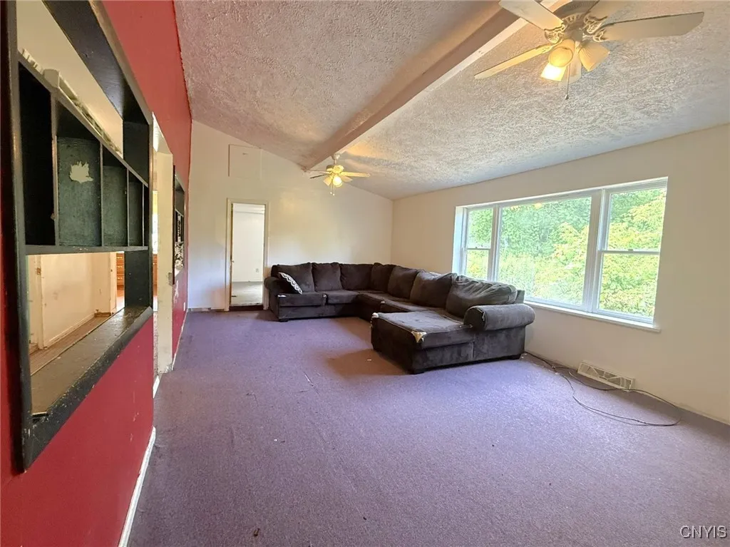 9394 Brewerton Road, Cicero, New York 13029, Cicero, New York 13029, 2 Bedrooms Bedrooms, 6 Rooms Rooms,1 BathroomBathrooms,Residential,For Sale,9394 Brewerton Road, Cicero, New York 13029,S1624319