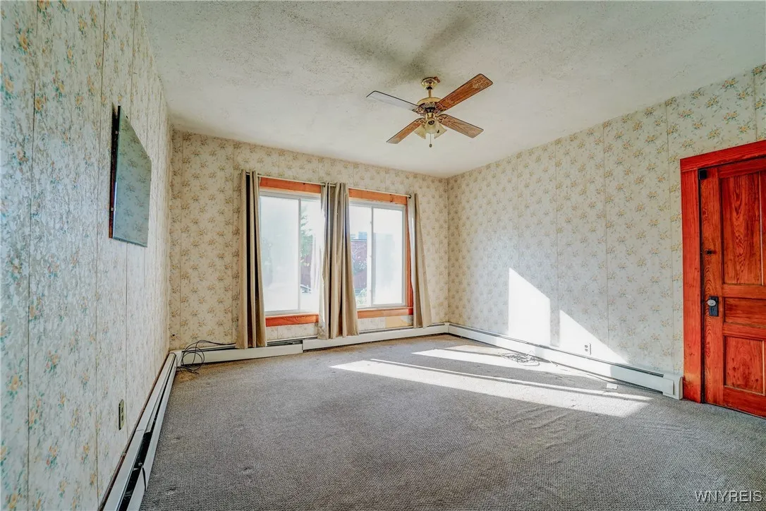 25 East Talcott Street, Dunkirk, New York 14048, Dunkirk, New York 14048, 3 Bedrooms Bedrooms, ,2 BathroomsBathrooms,Residential,For Sale,25 East Talcott Street, Dunkirk, New York 14048,B1625609