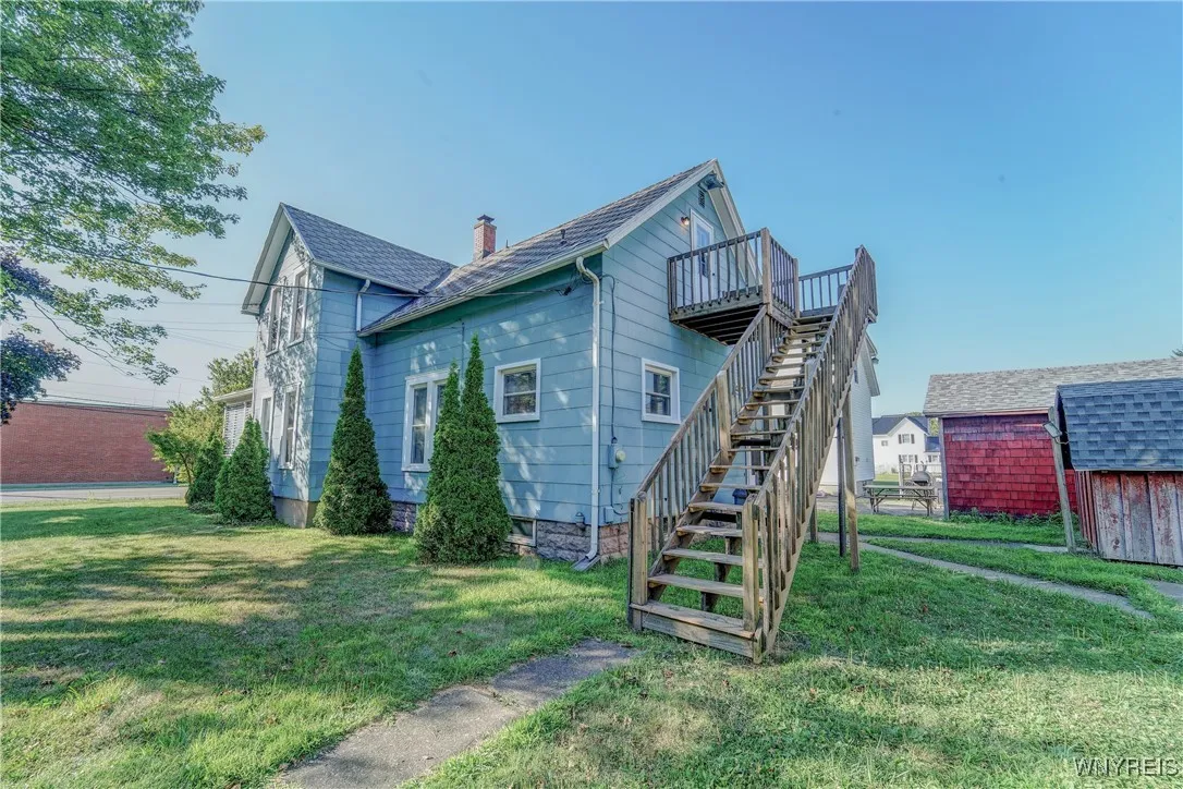 25 East Talcott Street, Dunkirk, New York 14048, Dunkirk, New York 14048, 3 Bedrooms Bedrooms, ,2 BathroomsBathrooms,Residential,For Sale,25 East Talcott Street, Dunkirk, New York 14048,B1625609