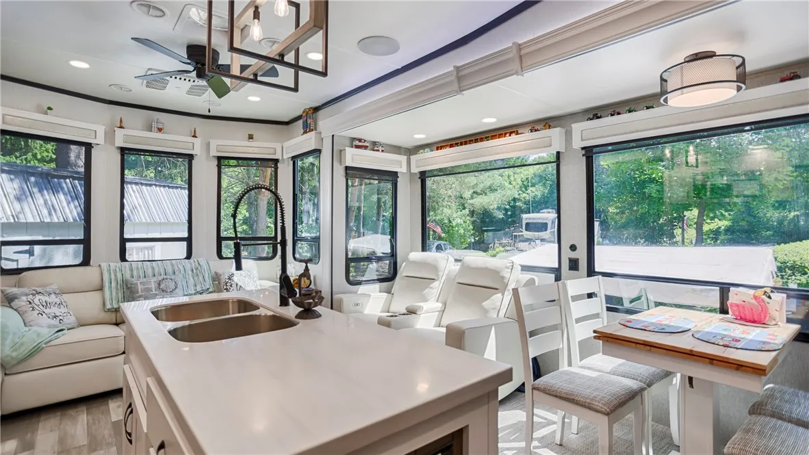 1475 West Town Line, Phelps, New York 14532, Phelps, New York 14532, 3 Bedrooms Bedrooms, 3 Rooms Rooms,1 BathroomBathrooms,Residential,For Sale,1475 West Town Line, Phelps, New York 14532,R1625598