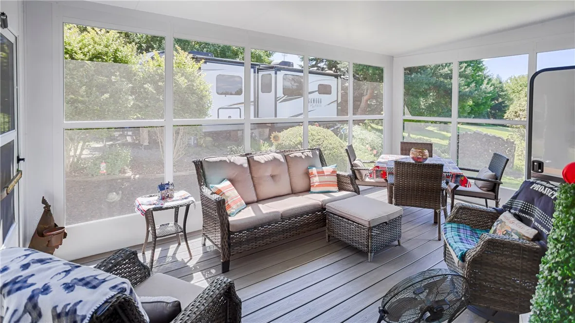 1475 West Town Line, Phelps, New York 14532, Phelps, New York 14532, 3 Bedrooms Bedrooms, 3 Rooms Rooms,1 BathroomBathrooms,Residential,For Sale,1475 West Town Line, Phelps, New York 14532,R1625598