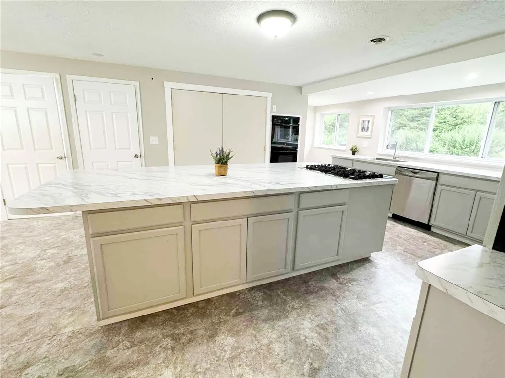 861 Filkins Road, Arcadia, New York 14513, Arcadia, New York 14513, 4 Bedrooms Bedrooms, 10 Rooms Rooms,1 BathroomBathrooms,Residential,For Sale,861 Filkins Road, Arcadia, New York 14513,R1625435