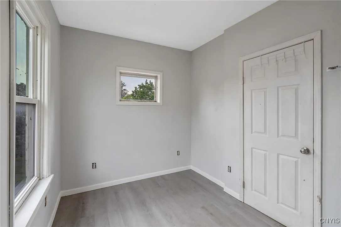 117 West Schuyler Street, Oswego, New York 13126, Oswego, New York 13126, 3 Bedrooms Bedrooms, 5 Rooms Rooms,1 BathroomBathrooms,Residential Lease,For Rent,117 West Schuyler Street, Oswego, New York 13126,S1625563