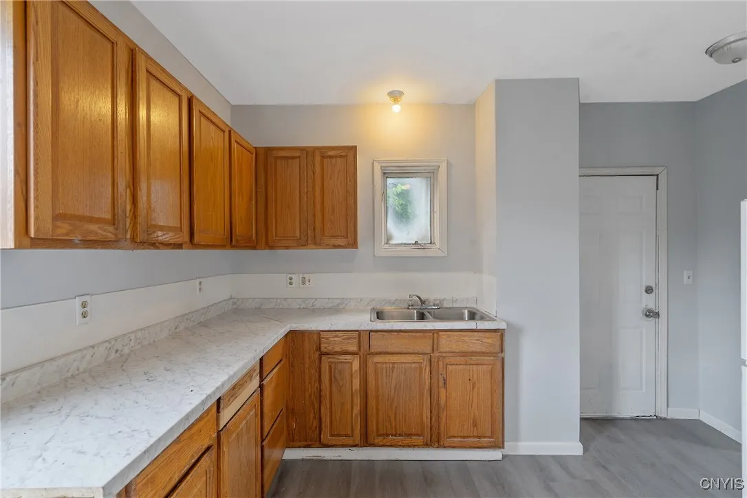 117 West Schuyler Street, Oswego, New York 13126, Oswego, New York 13126, 3 Bedrooms Bedrooms, 5 Rooms Rooms,1 BathroomBathrooms,Residential Lease,For Rent,117 West Schuyler Street, Oswego, New York 13126,S1625563